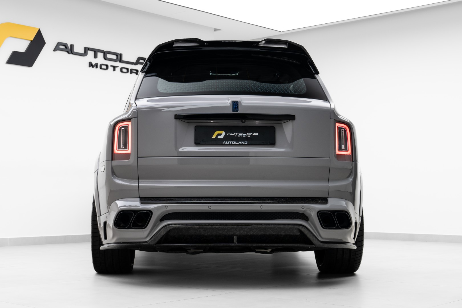 2020 ROLLS ROYCE CULLINAN BY MANSORY | GCC | | FULL CARBON